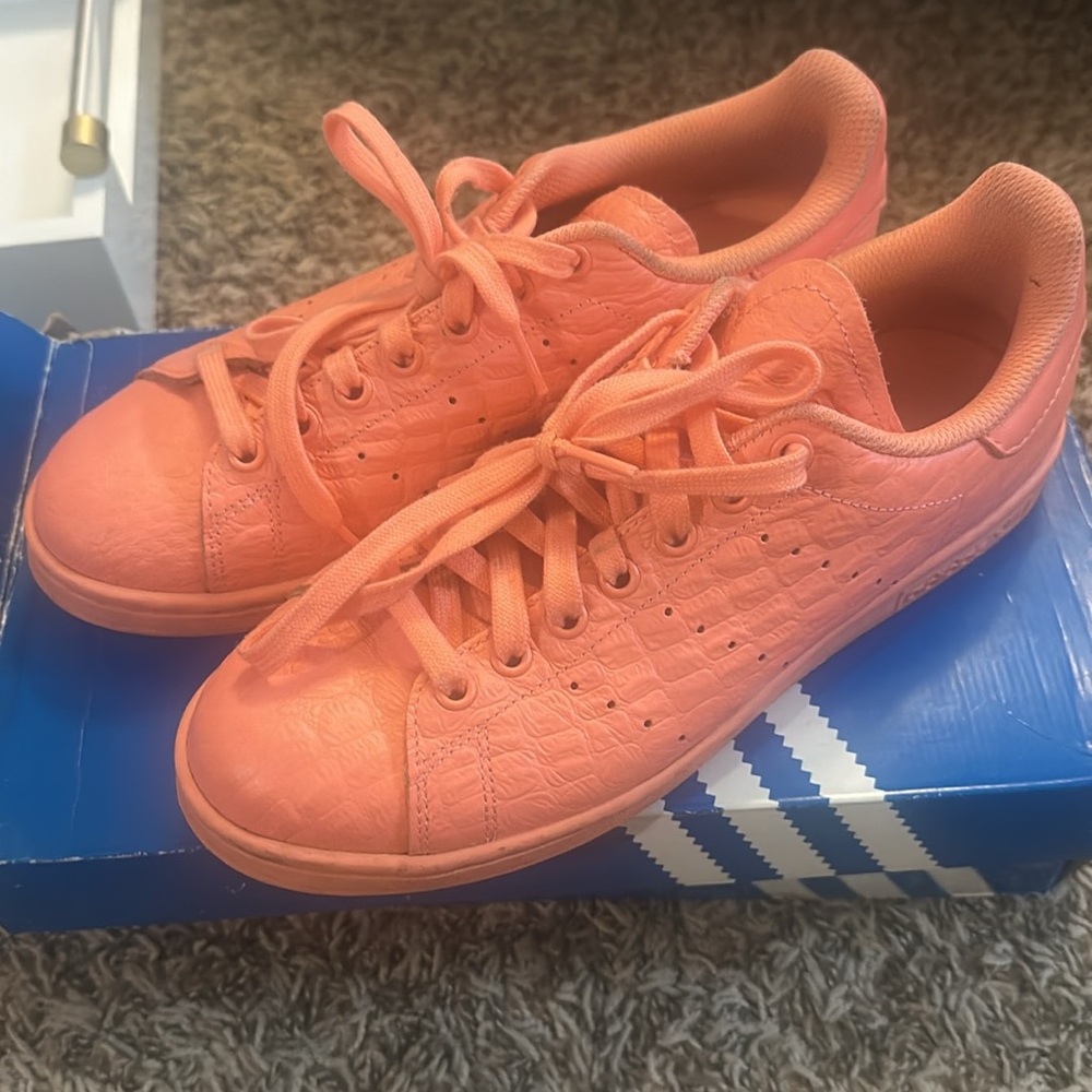 Stan Smith - image 2